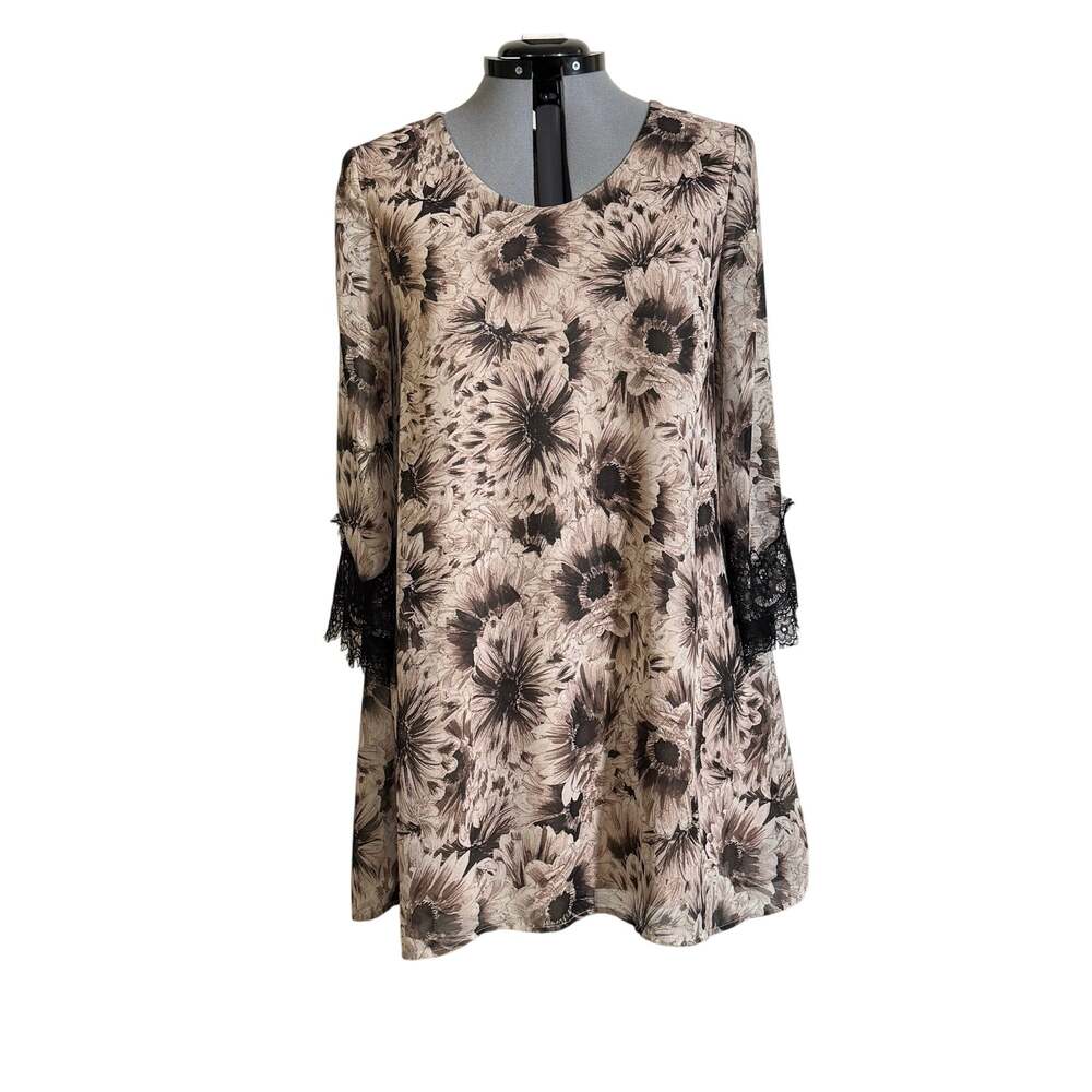 ASTR The Label Floral Shift Mini Dress Lace Bell Sleeve Lined Tan Black Size L